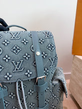 Load image into Gallery viewer, LB1534 LV Christopher PM Backpack in Embossed Denim  / 38 x 44 x 12.5 cm

