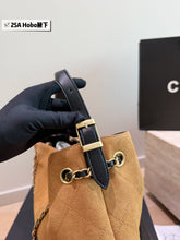 Load image into Gallery viewer, CC1492 Chanel 25A Suede Tote / 33×25cm

