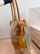 Load image into Gallery viewer, PD393 PRADA Linen &amp; Leather Spliced Tote Bag / 34 x 25 cm
