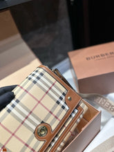 Load image into Gallery viewer, BUR136 Note Bag / 9.8 x 3.3 x 7.1in.
