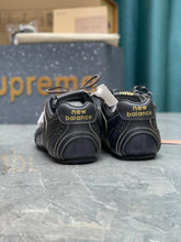 Load image into Gallery viewer, SE1465 New Balance X Miu Miu 530 SL Leather Sneakers / Size5-10
