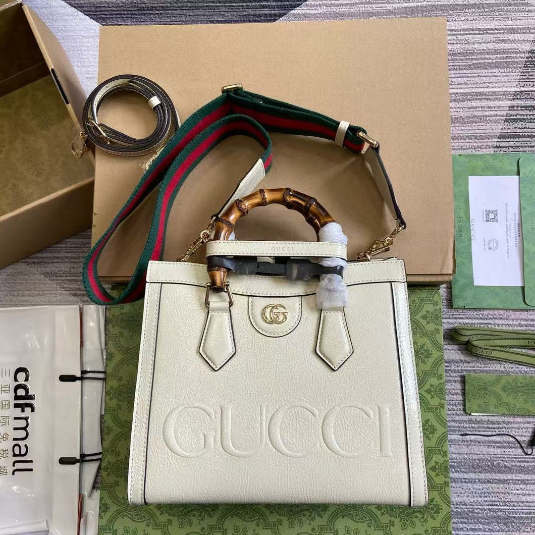 GC734 Gucci Diana Medium Tote Bag / 11