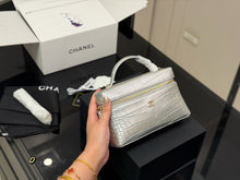 Load image into Gallery viewer, CC1476 CHANEL Hobo "Lunch Box" Bag / 19 x 12 cm
