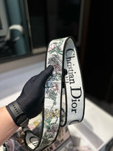 Load image into Gallery viewer, DR562 Medium Lady D-Lite Bag / 9.5 x 8 x 4.5 inches

