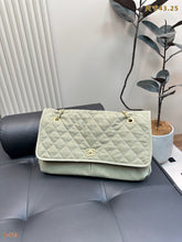 Load image into Gallery viewer, CC1128 Maxi Hobo Bag / 17x9.8x6.3inch
