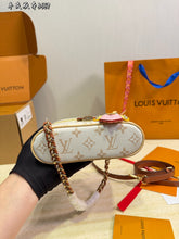 Load image into Gallery viewer, LB1510 LV Nano Speedy Monogram Empreinte Calfskin Edition / 19 cm
