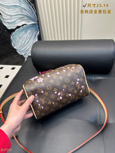 Load image into Gallery viewer, LB1268 Speedy Bandoulière 25 / 9.8 x 7.5 x 5.9 inches
