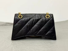 Load image into Gallery viewer, BCG062 Women&#39;s Crush Chain Bag Small in Black / 9.8x5.9x3.1inch / HIGHEST QUALITY VERSION
