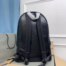 Load image into Gallery viewer, BCG061 Explorer Backpack in Black / L13,7 x H18,5 x W7,8 inch / HIGHEST QUALITY VERSION
