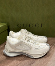 Load image into Gallery viewer, SE1199 Women&#39;s Gucci Run Sneaker / Size4-11
