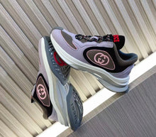 Load image into Gallery viewer, SE1199 Women&#39;s Gucci Run Sneaker / Size4-11
