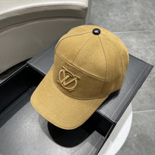 Load image into Gallery viewer, JW774 LB City Cap
