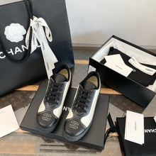 Load image into Gallery viewer, SE1517 CC Sneakers / Size9-10
