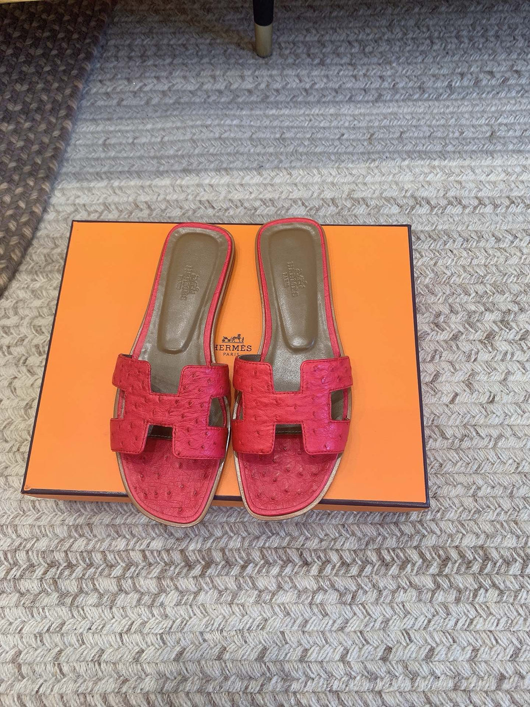 SE1583 Hermes Oran Sandal / Size5-12