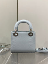 Load image into Gallery viewer, DR667 Lady Dior Mini 3-Quilt / HIGHEST QUALITY VERSION / 17 cm
