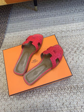 Load image into Gallery viewer, SE1583 Hermes Oran Sandal / Size5-12
