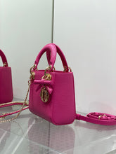 Load image into Gallery viewer, DR668 Lady Dior Mini 3-Quilt / HIGHEST QUALITY VERSION / 17 cm
