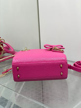 Load image into Gallery viewer, DR668 Lady Dior Mini 3-Quilt / HIGHEST QUALITY VERSION / 17 cm
