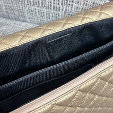 Load image into Gallery viewer, CC1518 Chanel Vintage Golden Airport Bag / HIGHEST QUALITY VERSION / 46.6 × 29 × 17 cm
