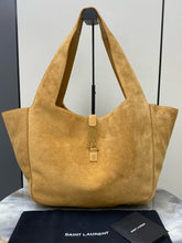 Load image into Gallery viewer, YSK374 LE 5 À 7 BEA IN GRAINED LEATHER / HIGHEST QUALITY VERSION / 19.7&quot; x 11&quot; x 7.1&quot;

