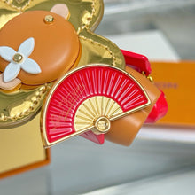 Load image into Gallery viewer, JW1001 LV Vivienne Fashionista Bag Charm
