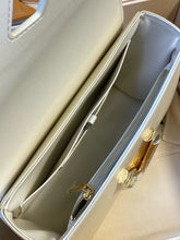 Load image into Gallery viewer, LB1333 Twist MM / 9.1 x 6.7 x 3.7 inches / HIGHEST QUALITY VERSION
