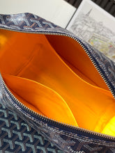 Load image into Gallery viewer, GY028 Boeing Pouch / HIGHEST QUALITY VERSION / 9.4x4.7x5.1inch
