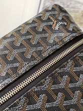 Load image into Gallery viewer, GY029 Boeing Pouch / HIGHEST QUALITY VERSION / 9.4x4.7x5.1inch
