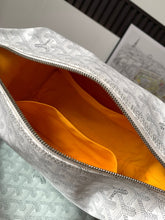 Load image into Gallery viewer, GY030 Boeing Pouch / HIGHEST QUALITY VERSION / 9.4x4.7x5.1inch
