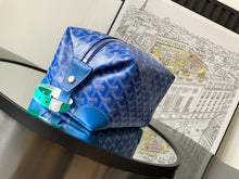 Load image into Gallery viewer, GY031 Boeing Pouch / HIGHEST QUALITY VERSION / 9.4x4.7x5.1inch
