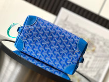 Load image into Gallery viewer, GY031 Boeing Pouch / HIGHEST QUALITY VERSION / 9.4x4.7x5.1inch
