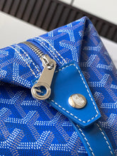 Load image into Gallery viewer, GY031 Boeing Pouch / HIGHEST QUALITY VERSION / 9.4x4.7x5.1inch
