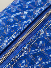 Load image into Gallery viewer, GY031 Boeing Pouch / HIGHEST QUALITY VERSION / 9.4x4.7x5.1inch
