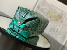 Load image into Gallery viewer, GY032 Boeing Pouch / HIGHEST QUALITY VERSION / 9.4x4.7x5.1inch
