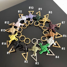 Load image into Gallery viewer, JW771 BV Triangle Key Ring
