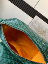 Load image into Gallery viewer, GY032 Boeing Pouch / HIGHEST QUALITY VERSION / 9.4x4.7x5.1inch
