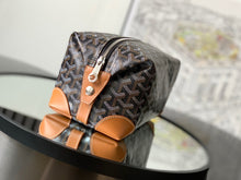 Load image into Gallery viewer, GY034 Boeing Pouch / HIGHEST QUALITY VERSION / 9.4x4.7x5.1inch
