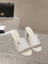 Load image into Gallery viewer, SE1115 CC Sandals / Size4-10
