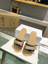 Load image into Gallery viewer, SE1453 Dioramour Dio(r)evolution Slide / Size5-11
