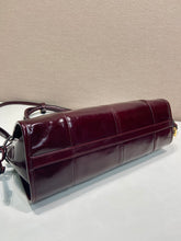 Load image into Gallery viewer, PD416 Prada Bonnie Medium Handbag / HIGHEST QUALITY VERSION / 32 × 15.5 × 12 cm
