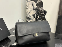 Load image into Gallery viewer, CC1521 Chanel 26S Flap Shoulder Bag / M：32 × 19.5 × 10 cm / L: 38.5 × 26 × 11 cm
