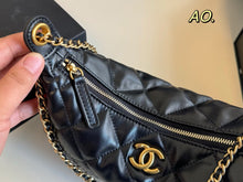 Load image into Gallery viewer, CC1191 Hobo Handbag / 9.4 x 10.2 x 3.7in
