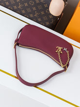 Load image into Gallery viewer, LB1335 Pochette LV BLoom / 9.1 x 3.9 x 1.6 inches / HIGHEST QUALITY VERSION
