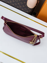 Load image into Gallery viewer, LB1335 Pochette LV BLoom / 9.1 x 3.9 x 1.6 inches / HIGHEST QUALITY VERSION
