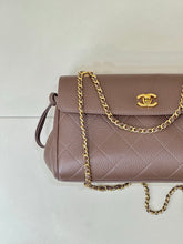 Load image into Gallery viewer, CC1523 Chanel 26A Métiers d’Art Flap Baguette / HIGHEST QUALITY VERSION / 29 × 16 × 9.5 cm

