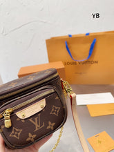 Load image into Gallery viewer, LB822 Mini Bumbag /  6.7 x 4.7 x 3.7 inches
