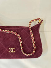 Load image into Gallery viewer, CC1525 Chanel 26A Métiers d'Art Hobo Bag / HIGHEST QUALITY VERSIONn / 34 × 22.5 × 6.5 cm
