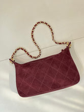 Load image into Gallery viewer, CC1525 Chanel 26A Métiers d'Art Hobo Bag / HIGHEST QUALITY VERSIONn / 34 × 22.5 × 6.5 cm
