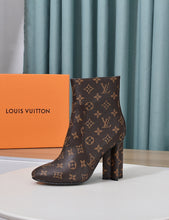 Load image into Gallery viewer, SE1455 LV Silhouette Ankle Boot / Size5-11

