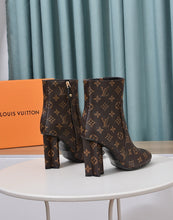 Load image into Gallery viewer, SE1455 LV Silhouette Ankle Boot / Size5-11
